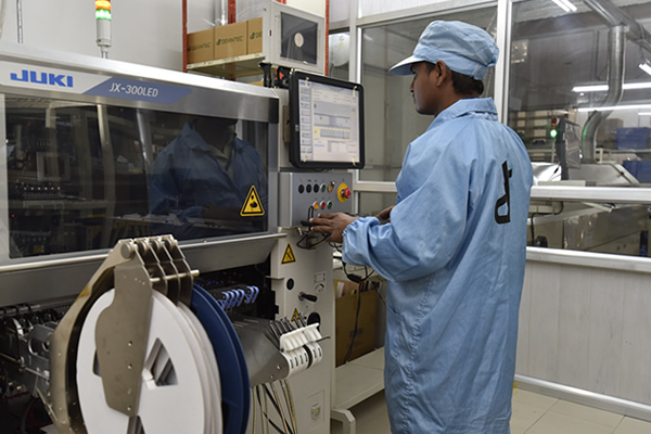 Pick & Place Machine